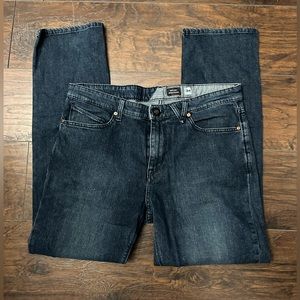 Men’s Volcom Solver jeans size 34 dark denim straight fit